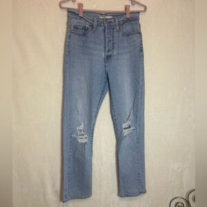 Levi’s Ripped Wedgie Straight Jeans